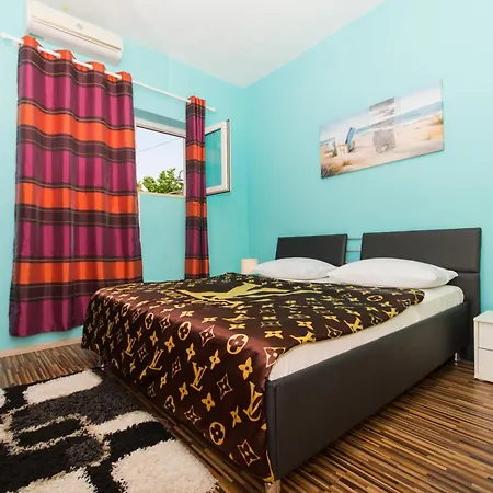 Premium Apartment