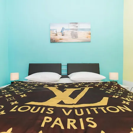 Premium Apartment *